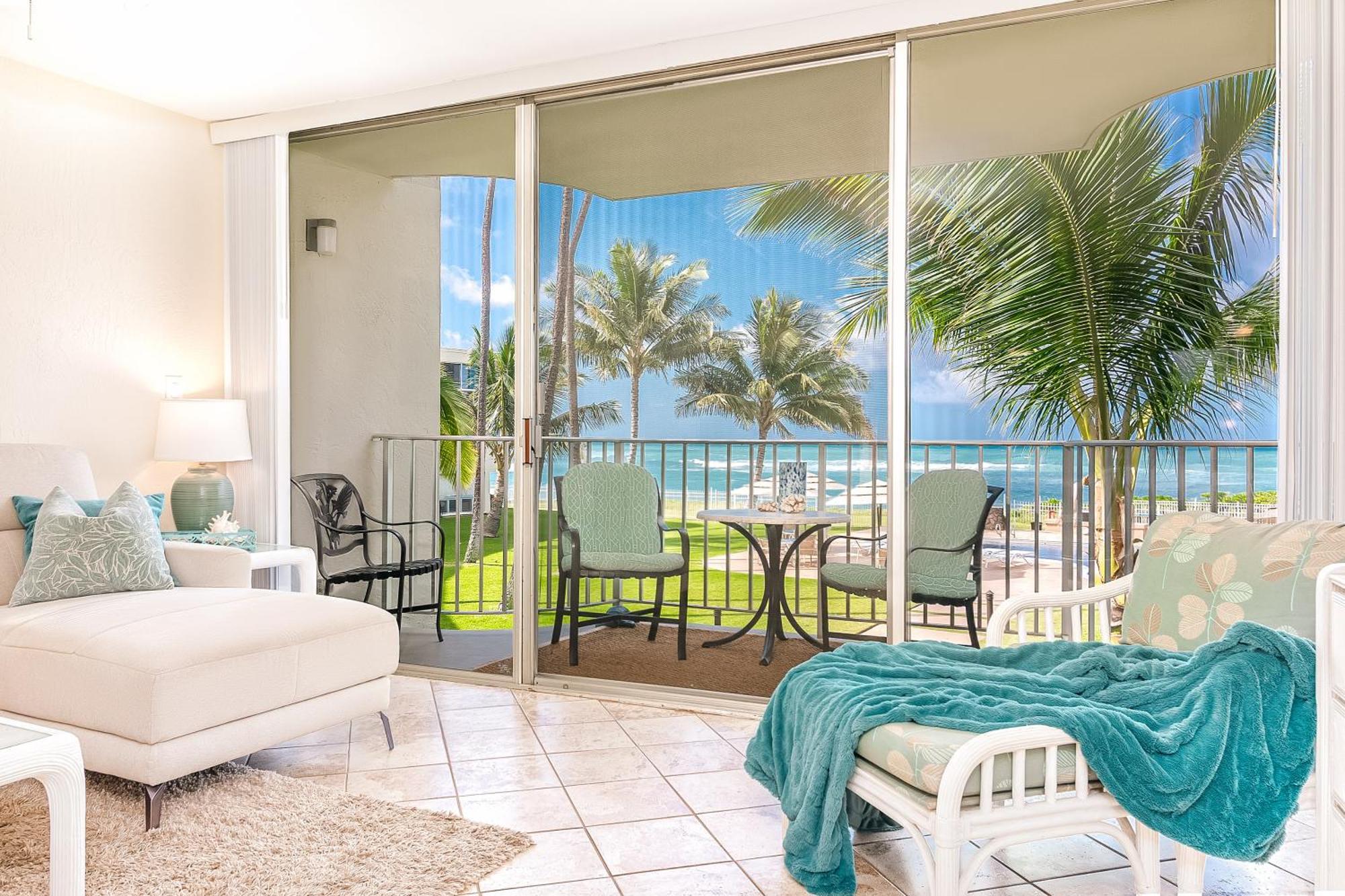 ***Serendipity On The Moana - Legal & Oceanfront - Great For Work & Play!*** Waianae Екстериор снимка