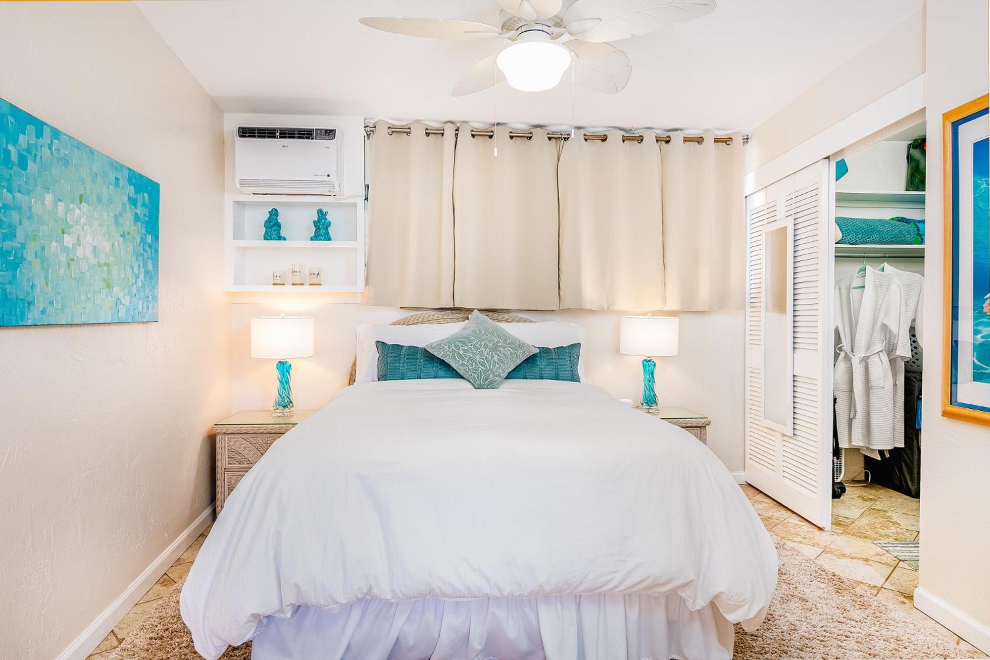 ***Serendipity On The Moana - Legal & Oceanfront - Great For Work & Play!*** Waianae Екстериор снимка